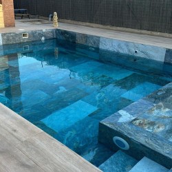 Azulejo Porcelanico Para Piscina Azul Antideslizante - Bali Blue-Azulejos Para Piscina-Mis Azulejos 